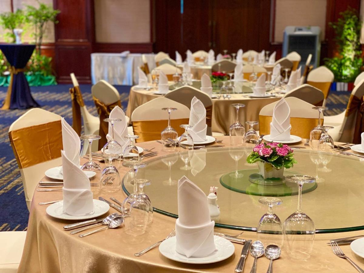 Lao Plaza Hotel Vientiane Esterno foto