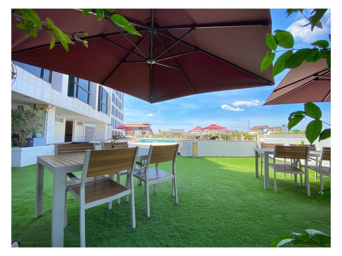 Lao Plaza Hotel Vientiane Esterno foto