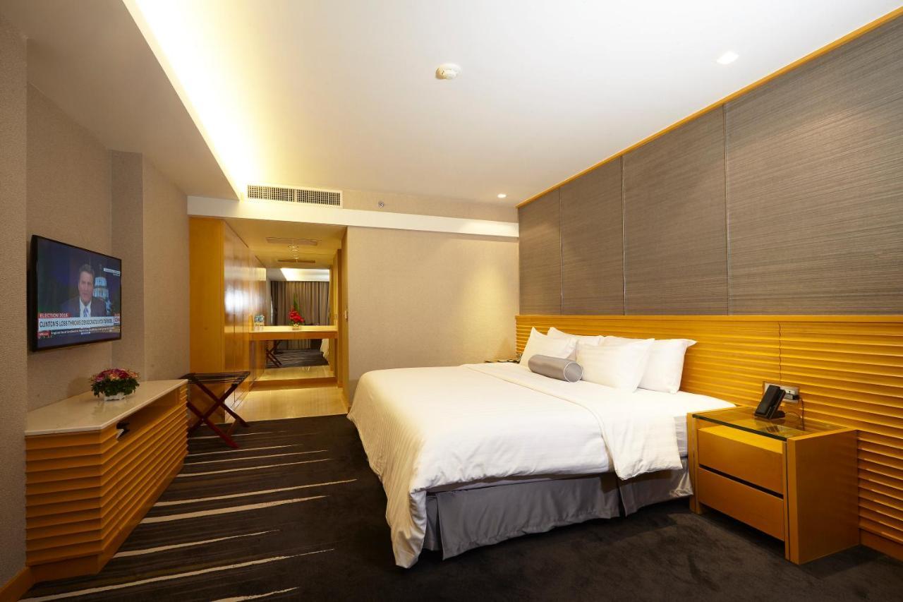 Lao Plaza Hotel Vientiane Esterno foto