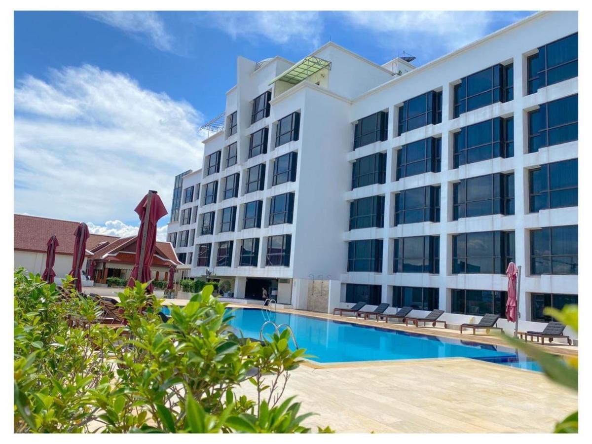 Lao Plaza Hotel Vientiane Esterno foto