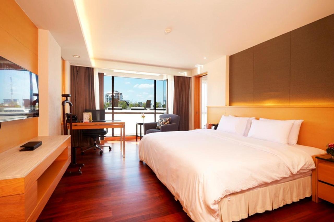 Lao Plaza Hotel Vientiane Esterno foto